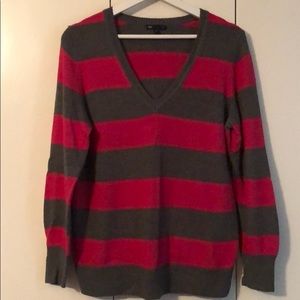 Grey/Pink Striped V-Neck GAP Sweater